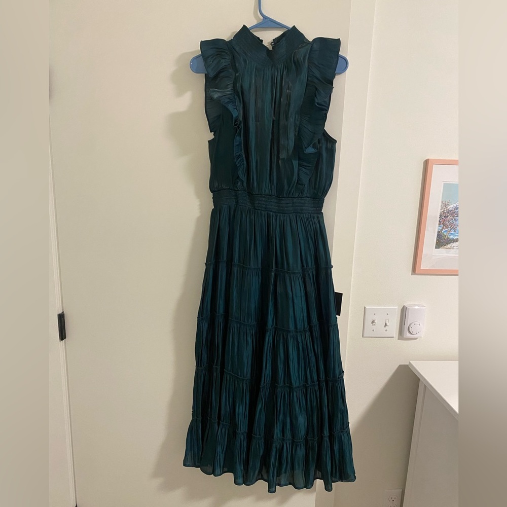 Lulu’s dark green formal dress NWT